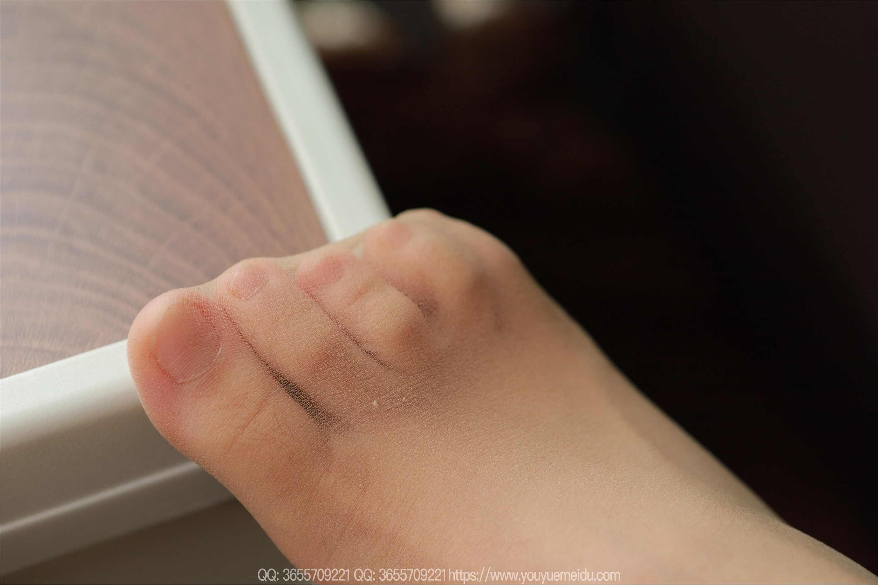 IESS异思趣向  2025.05.13 丝享家 2052 小金《丝丝入扣》